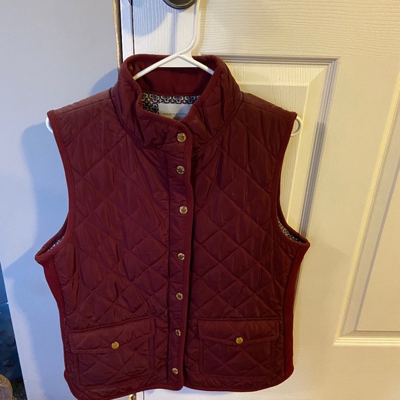 Women vests - Picture 1 of 7